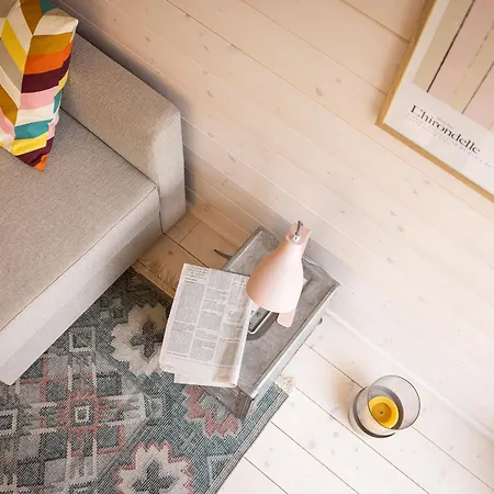 110 Tiny House Mit Traumhaftem Blick Ueber Wiese Tatil Evi Bleckede