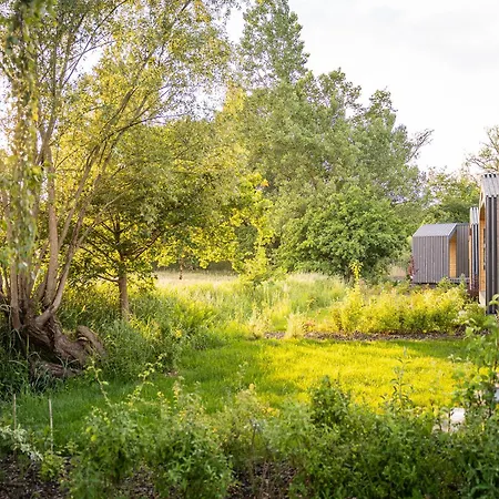 110 Tiny House Mit Traumhaftem Blick Ueber Wiese *